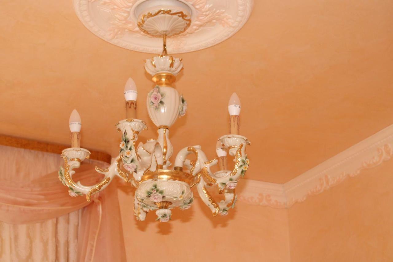 Fiore D'Arancio Luxury City Center Apartment Verona Exterior foto