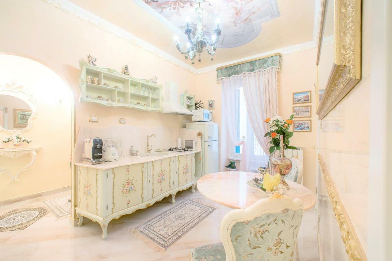 Fiore D'Arancio Luxury City Center Apartment Verona Exterior foto